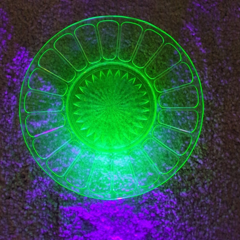 Blemished Hazel Atlas Uranium Glass RIBBON 6.25" Green Bread and Butter Plate C